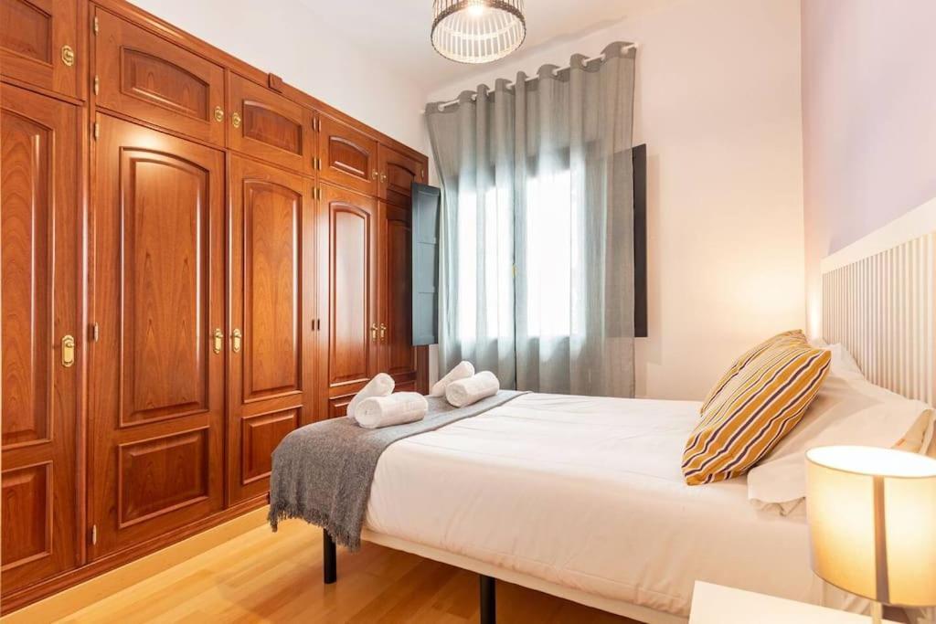 Jdcbl - Peaceful Wonderful Apartment In City Center セビリア エクステリア 写真