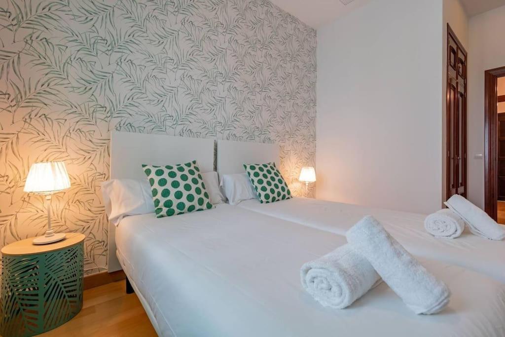 Jdcbl - Peaceful Wonderful Apartment In City Center セビリア エクステリア 写真